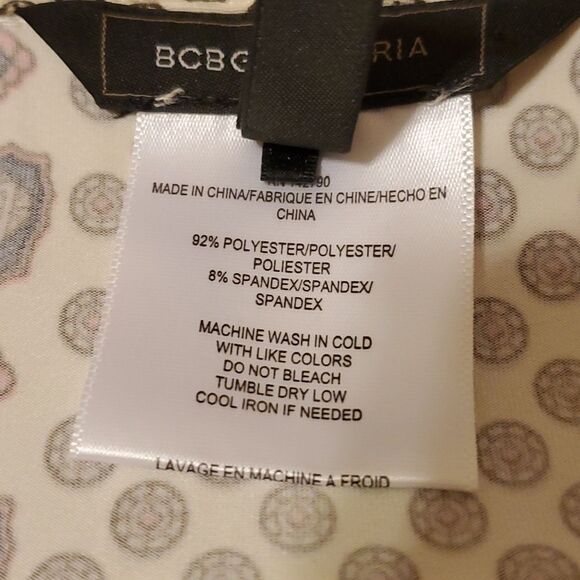 BCBGMaxazria lace up, cream, navy & mauve pattern tunic top size XL - Picture 10 of 10